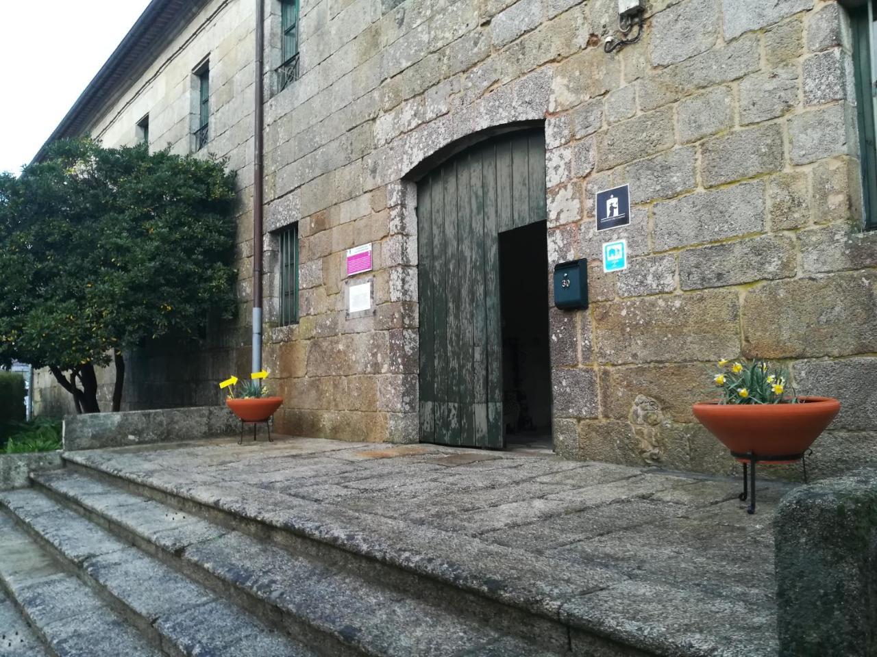 Albergue Convento Del Camino Tui Zewnętrze zdjęcie